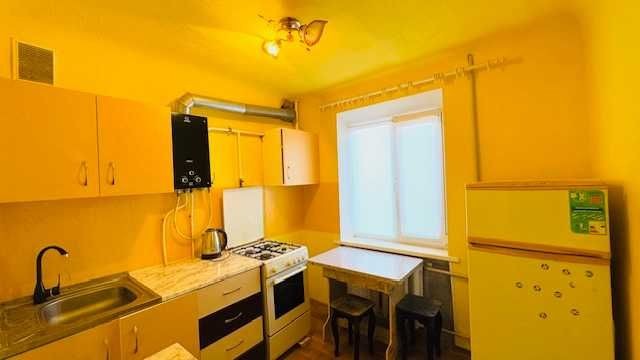 Оренда 3 кім. квартири, у Покровському районі, вул. Кропивницького. - фото 1