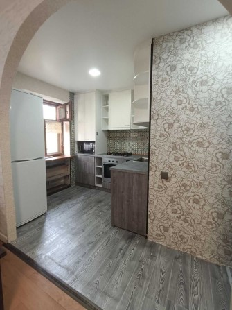 Поділ. 2к , Тепла, газ поверхня , світло. Паркомісце. - фото 1