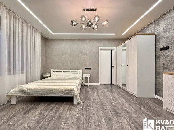 Оренда великої 1кім квартири біля ТРЦ Велес Ивано-Франковск