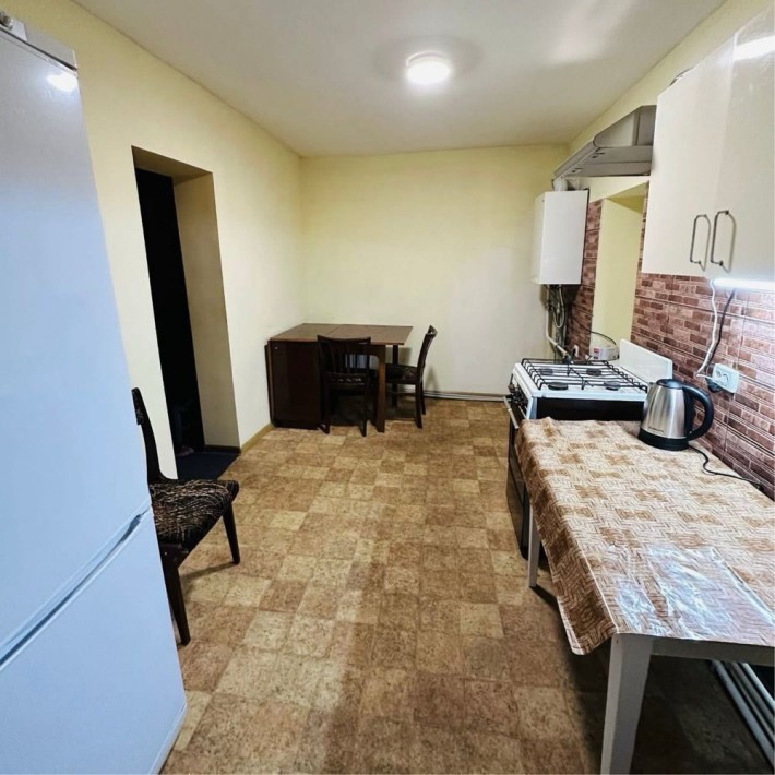 Поділ, Вільна частина будинку 8000грн+комунальні - фото 1