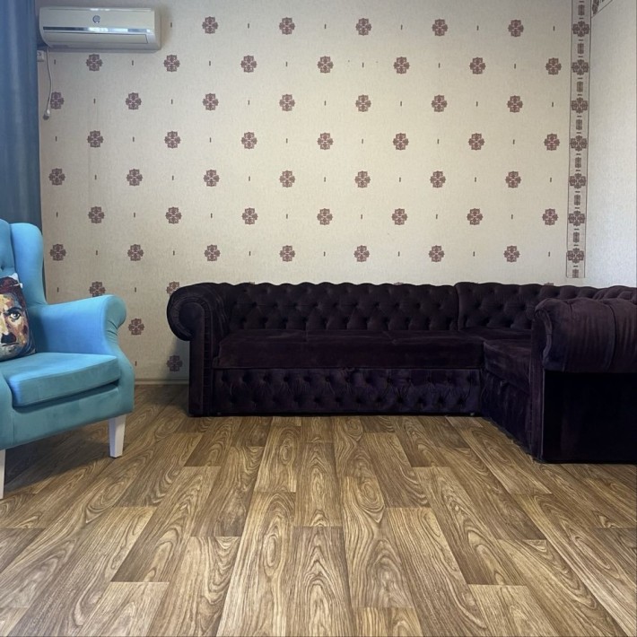 Сковороди Центр міста з місцем для авто - фото 1