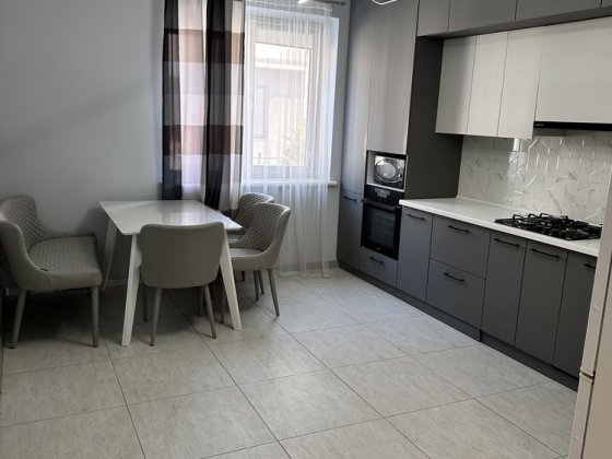 Оренда квартири із зарядкою електрокару Рівне