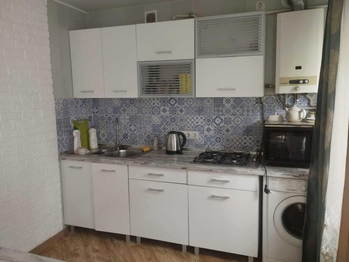 Оренда 2 кім.кв.в центрі. - фото 1