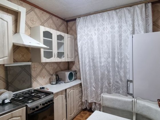 Оренда  квартири на Таврійському. Перший поверх . Херсон