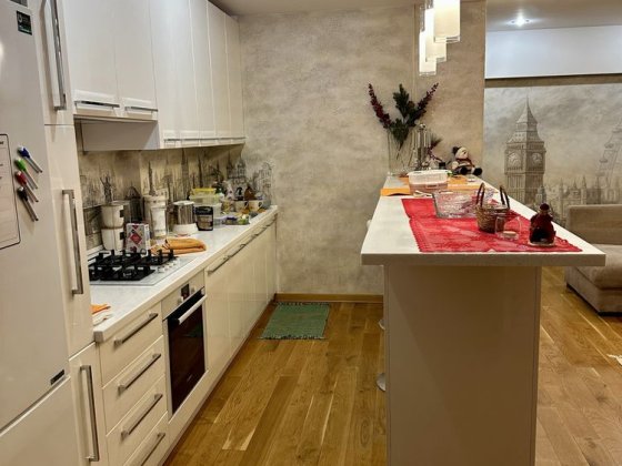 Довготривала оренда 3 кімнатної квартири в центрі із паркомісцем Ивано-Франковск