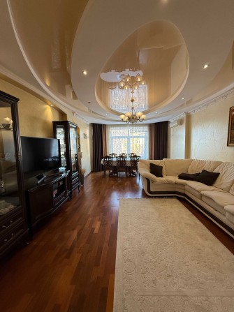 Оренда 3-кімнатної квартири в центральній частині міста - фото 1