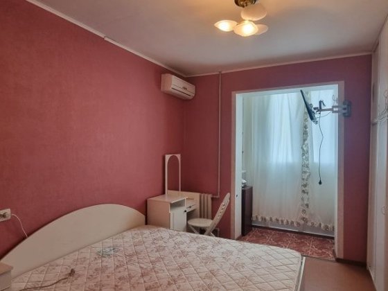 Оренда гарної квартири на Таврійському . Ліфт працює . Херсон