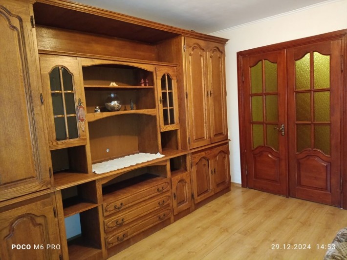 Оренда 3к.кв, Центр,  поблизу парку і озера - фото 1