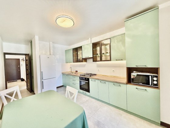 Стильна квартира в центрі міста з дизайнерським євроремонтом Тернопіль