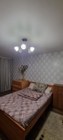 Оренда квартири в місті Херсон . Перший поверх . - фото 1