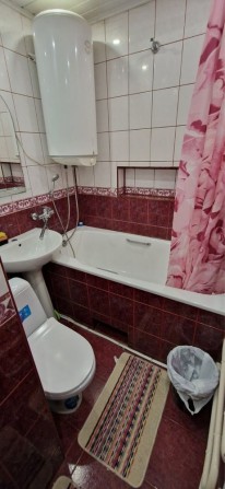 КЛАСНА 2-кім чешка ЕНТУЗІАСТІВ-Івасюка(магазин «НИВА»,паркЖОВТНЕВИЙ)! - фото 1