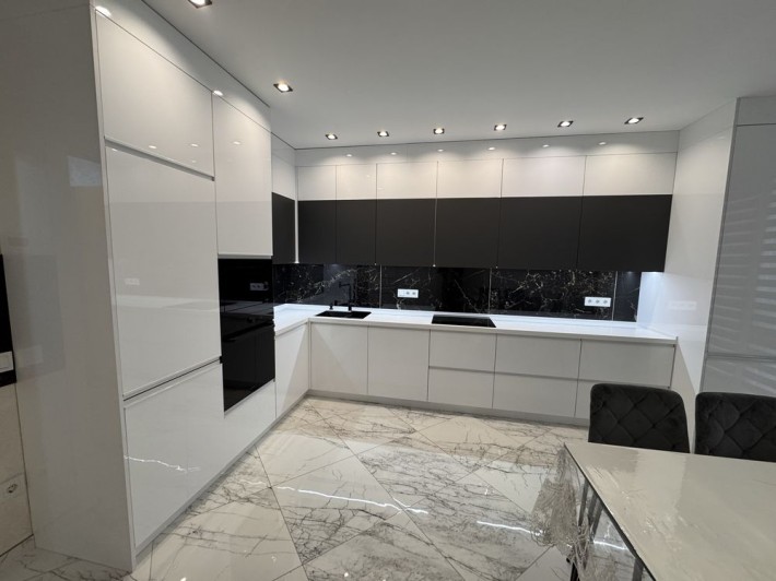 Здається в оренду 2-х кімнатна новобудова ТЦ «Майдан» ПЕРША ЗДАЧА - фото 1