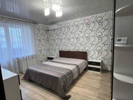 Біліченко 27 парковка у дворі новобудова на Боженко Полтава