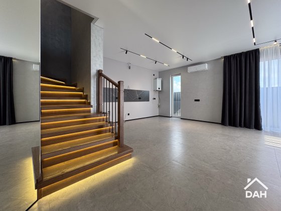 Дуплекс 125 м² з ремонтом в с. Петр. Борщагівка є газ, від забудовника Петропавлівська Борщагівка