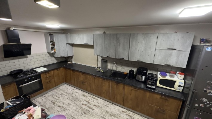 Продажа просторного 2-этажного дома, Варваровка (Центр) - фото 1