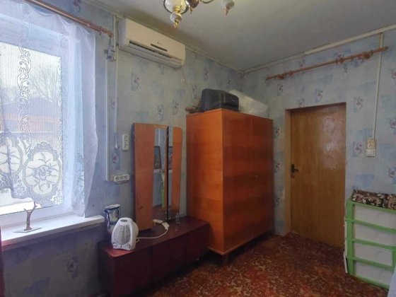 Продам 1/3 част. будинку,свій двір,зручн. метро Хол гора.вул.Лиса,57 Харків