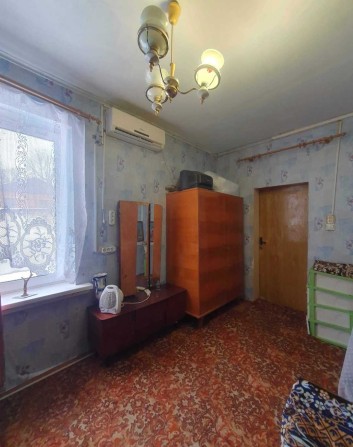 Продам 1/3 част. будинку,свій двір,зручн. метро Хол гора.вул.Лиса,57 - фото 1