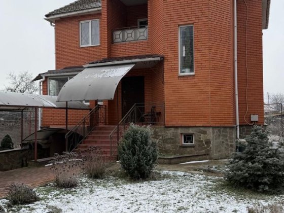 Продажа элитного дома с ремонтом , ул. Винграновского (Энгельса)