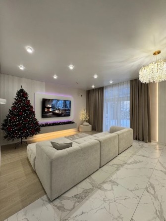 Продаж чудового будинку в центрі с. Петропавлівська Борщагівка - фото 1