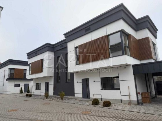 Продаж дуплексу в Закритому КМ у Петропавлівській Борщагівці Петропавловская Борщаговка