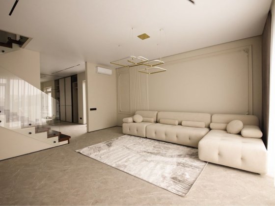 Стильний дуплекс з ремонтом,окремий заїзд Петропавлівська Борщагівка