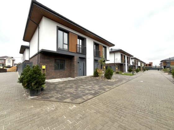 Дуплекс під ЧИСТОВУ зі своїм просторим двором  по супер ціні‼️ Петропавлівська Борщагівка