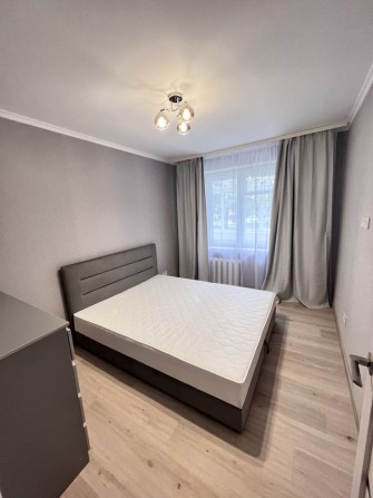 3кім біля готелю Мир - фото 1