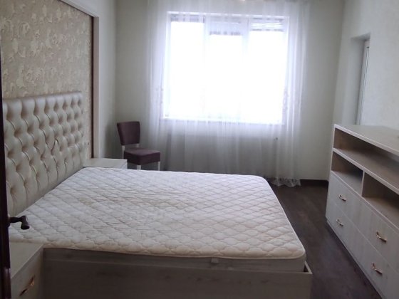 Терміново здається 2 км новобудова р-н Майдану, вільна, ключі! Черновцы