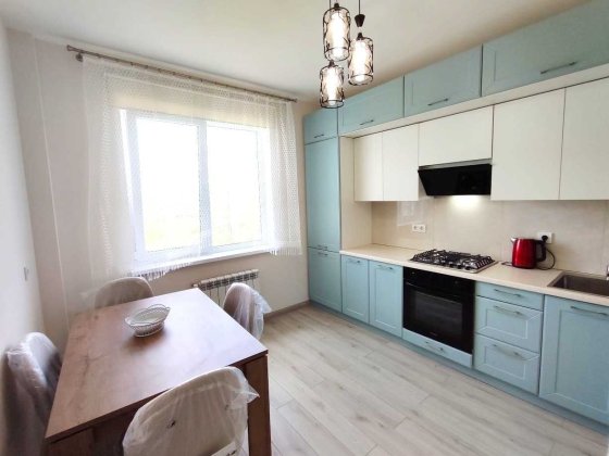 Оренда 2-кімнатної новобудови ПРОСПЕКТ, МАЙДАН Черновцы