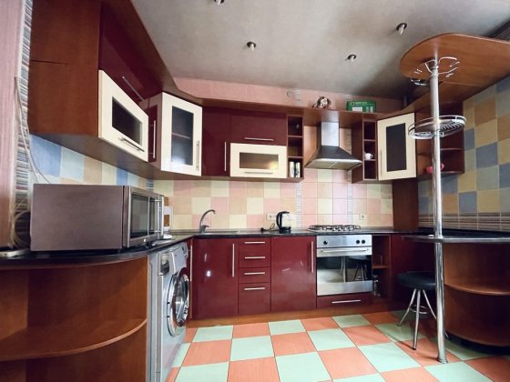 Центр ! Затишна 2-кімнатна квартира в новобудові Полтава