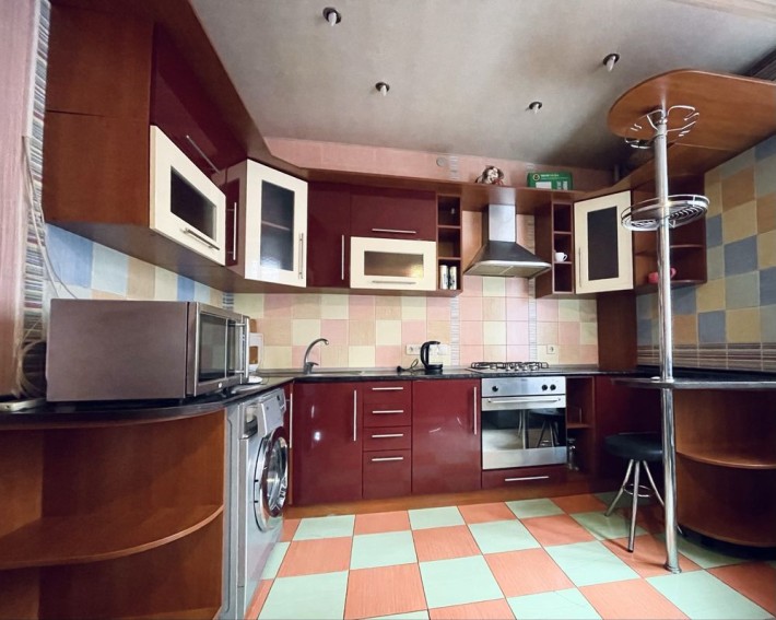 Центр ! Затишна 2-кімнатна квартира в новобудові - фото 1