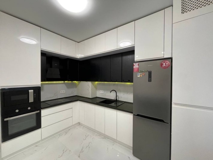 Класна 2-кім VIP новобуд РІВНЕНСЬКА(5хв доТЦ МАЙДАН, парку ЖОВТНЕВОГО) - фото 1