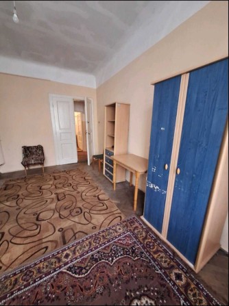 Здається 1 кімнатна квартира в будинку - фото 1