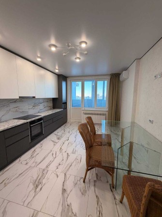 Здається простора квартира в центрі міста, вул. Гоголя 302 - фото 1