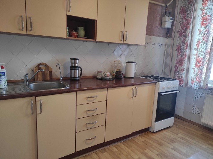 Аренда 3х комнатной квартиры ЮЗР - фото 1