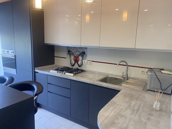 Оренда 3- х кімнатноїі квартири на Боздоші - фото 1