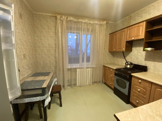 Здам 1 кімнатну квартиру по вул. Дніпровська! Чернигов