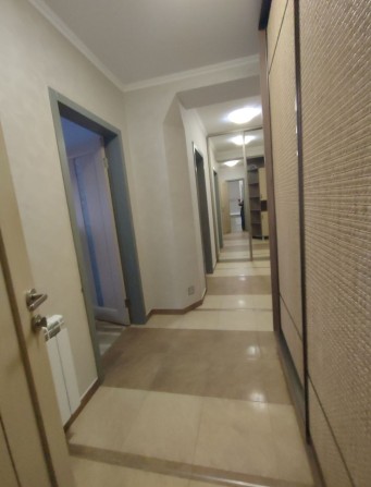 Оренда 2 х кімн квартири в  новобудові Ужгороді! Вільна! - фото 1