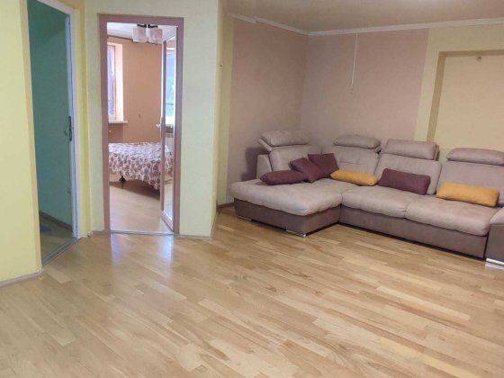 З 10 березня оренда  3 кімнатної квартири Ужгород