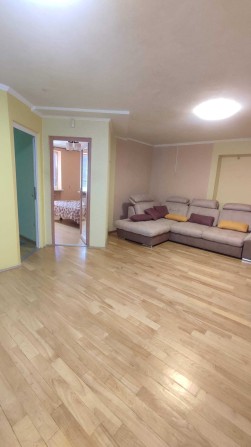 З 10 березня оренда  3 кімнатної квартири - фото 1