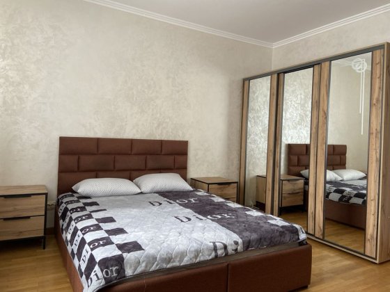 Здається 2к новобудова вул. Рівненська Черновцы