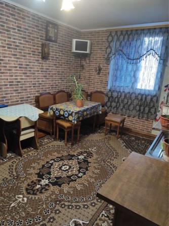 Квартира в мальовничрму районі Чернівців, біля університету - фото 1