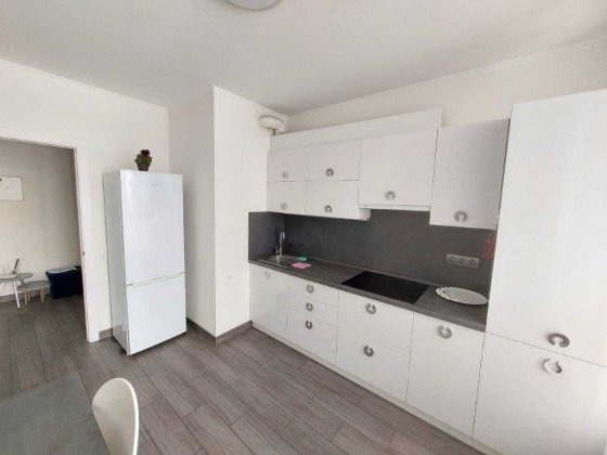 Оренда 1-к квартири в ЖК "Варшавський" на вул. Родини Крістерів 20. Киев