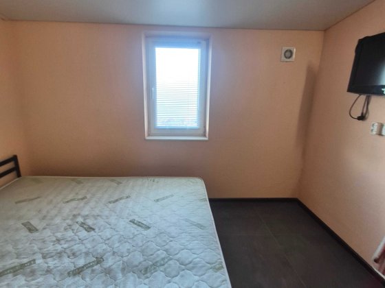 Сдам 1-комнатную студию, Радужный, хозяин Киев