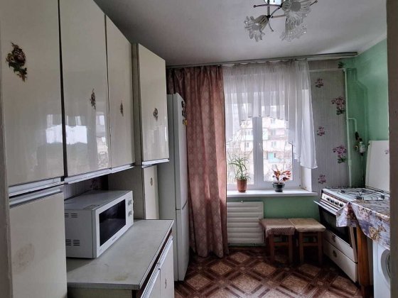 Оренда  2 х кімнатної квартири,   метро Лісова 7 хвилин. Киев