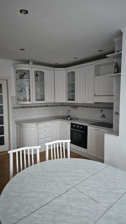 Оренда 4-кім.кв .2-й провулок Кармелюка(2 паркомісця) ком.п. включено - фото 1