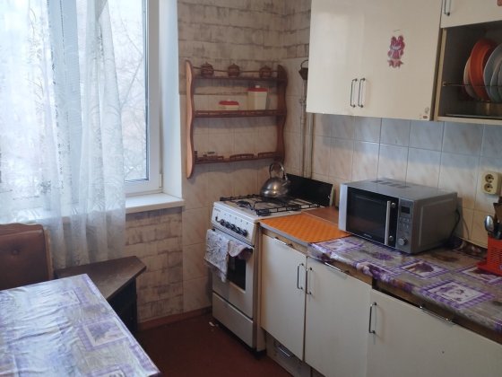 Метро Харківська - 10 хвилин Опалення, газ, бойлер. Київ