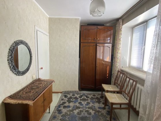 Здається в оренду 2х кім. Червона площа. Чернигов