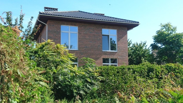 Новый дом на 10 фонтана - фото 1