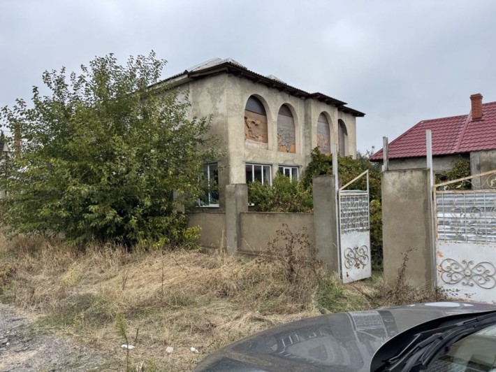 Продам дом на Ленпоселке 6 сот земли все документы - фото 1